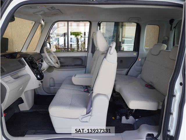 Daihatsu TANTO 2018-09 7981258-21