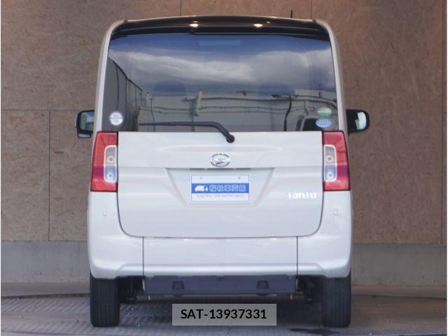 Daihatsu TANTO 2018-09 7981258-3