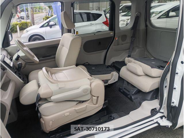 Daihatsu TANTO 2019-02 7981263-14