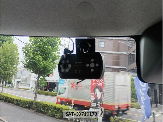 Daihatsu TANTO 2019-02 7981263-7
