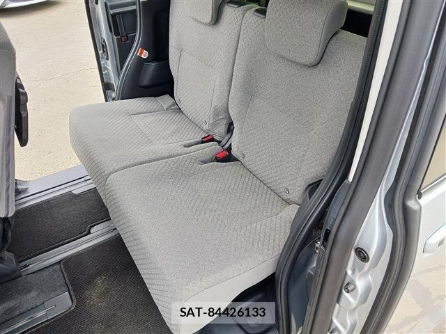 Daihatsu TANTO 2021-07 7981259-17