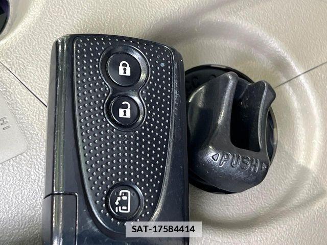 Daihatsu TANTO 2012-02 7981266-3
