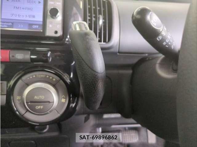 Daihatsu TANTO 2013-08 7981264-28