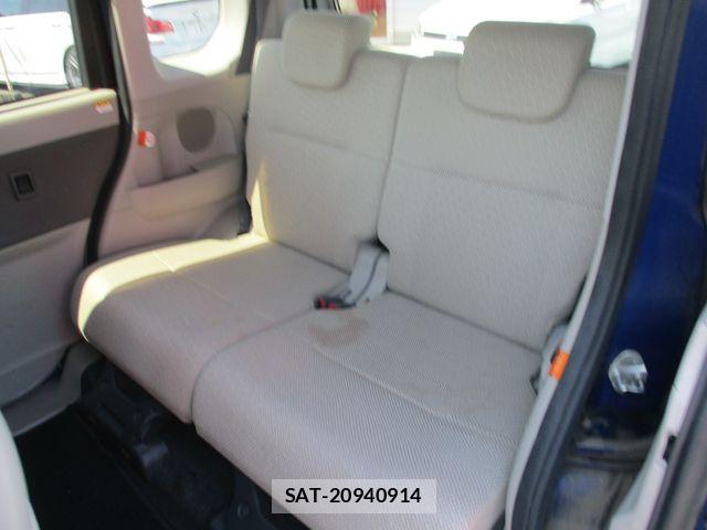 Daihatsu TANTO 2015-10 7981268-20