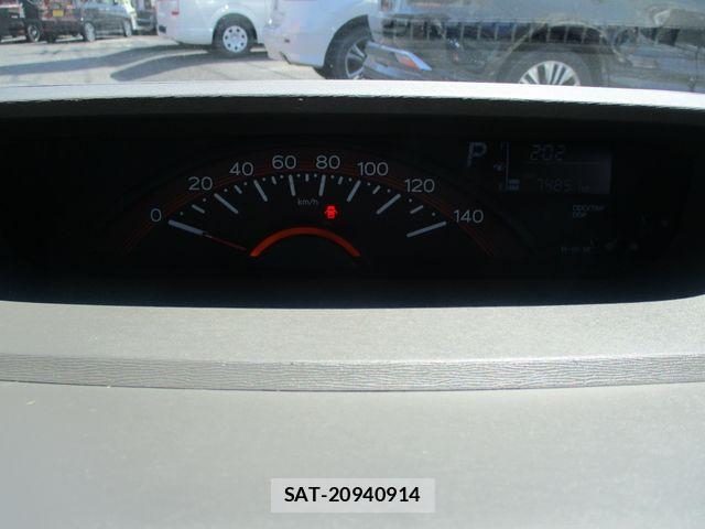 Daihatsu TANTO 2015-10 7981268-24