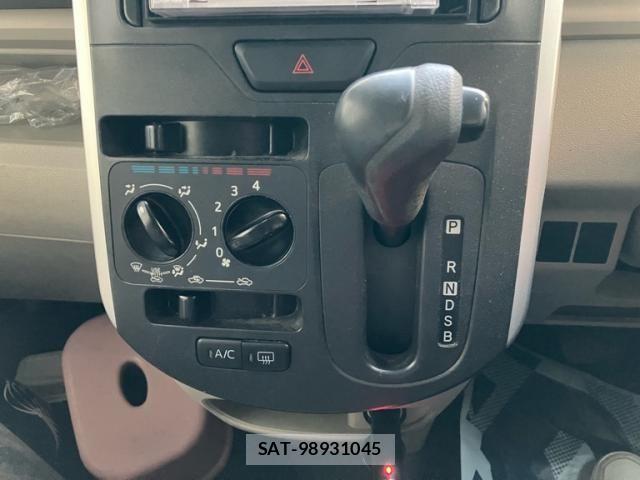 Daihatsu TANTO 2014-12 8038664-20