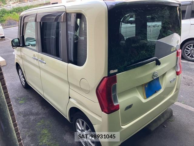 Daihatsu TANTO 2014-12 8038664-3