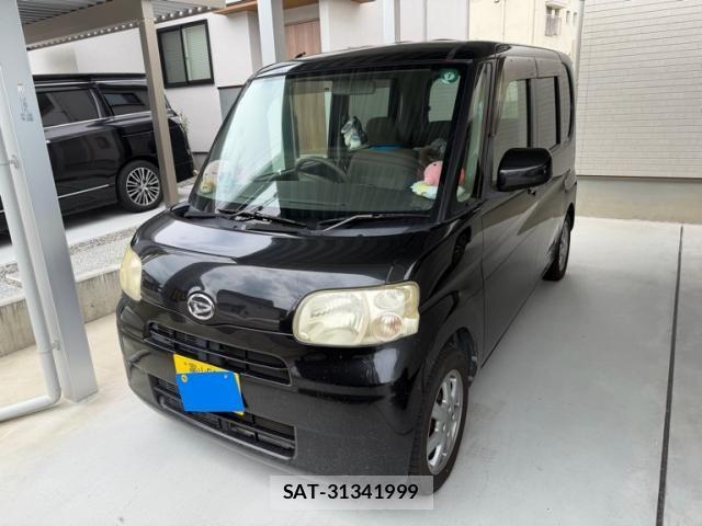 Daihatsu TANTO 2011-07 8038672-0