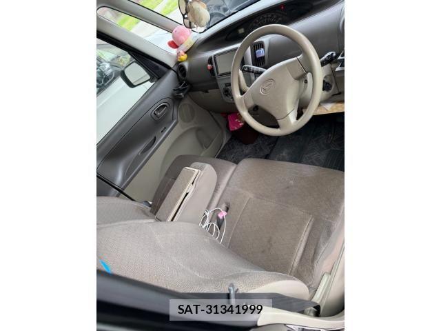 Daihatsu TANTO 2011-07 8038672-10