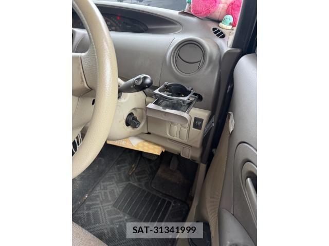 Daihatsu TANTO 2011-07 8038672-12