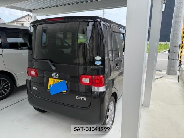 Daihatsu TANTO 2011-07 8038672-3
