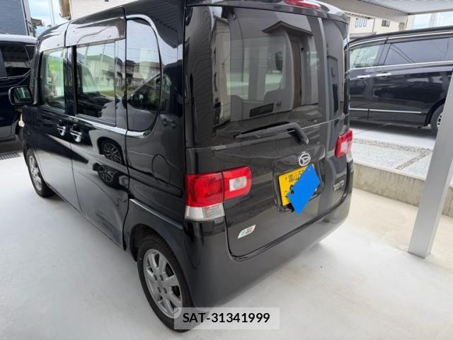 Daihatsu TANTO 2011-07 8038672-5