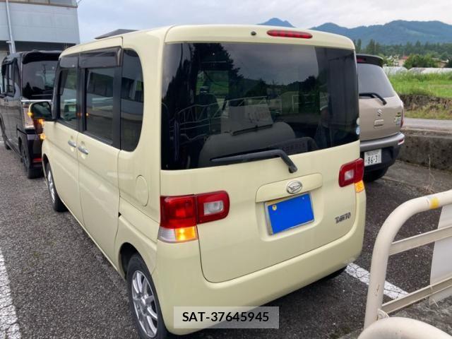 Daihatsu TANTO 2010-01 8038679-3