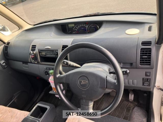 Daihatsu TANTO 2007-07 8038668-11