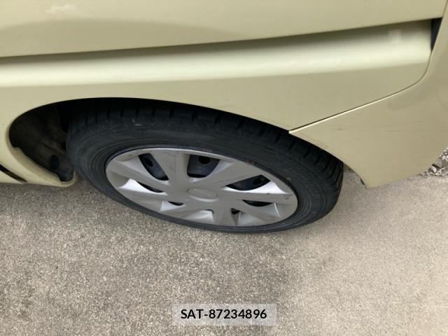 Daihatsu TANTO 2013-11 8038670-10