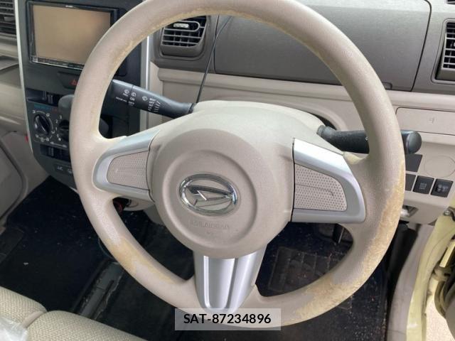 Daihatsu TANTO 2013-11 8038670-15