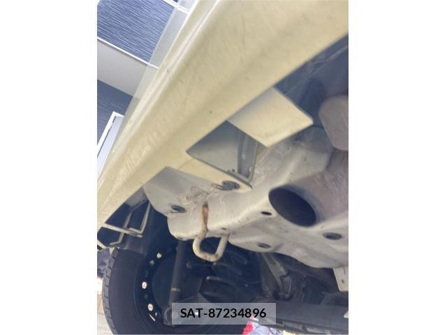Daihatsu TANTO 2013-11 8038670-7