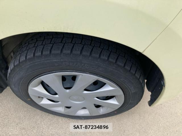 Daihatsu TANTO 2013-11 8038670-8