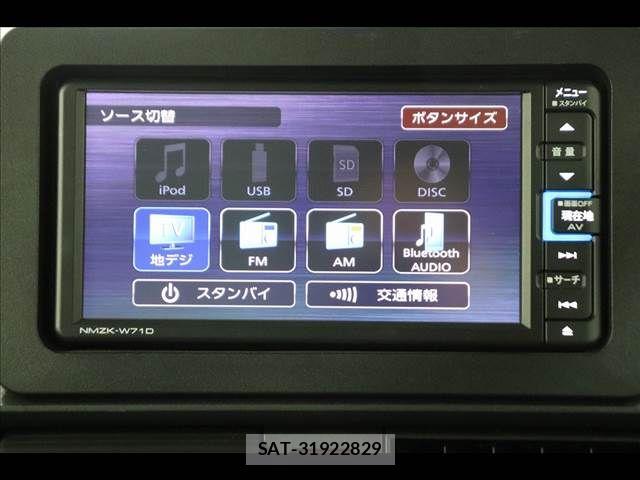 Daihatsu TANTO 2021-02 8038645-29