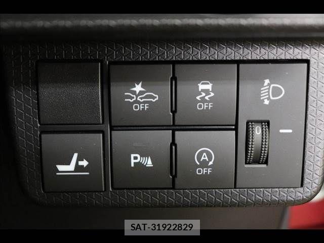 Daihatsu TANTO 2021-02 8038645-5