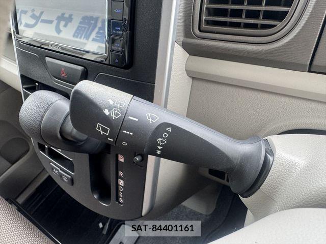 Daihatsu TANTO 2017-08 8038654-9