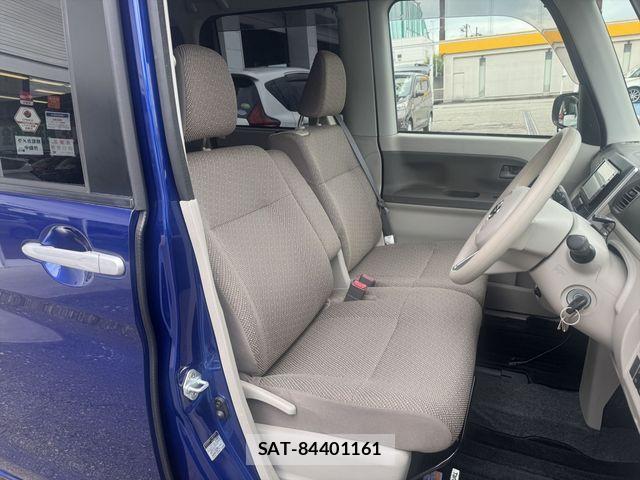 Daihatsu TANTO 2017-08 8038654-12