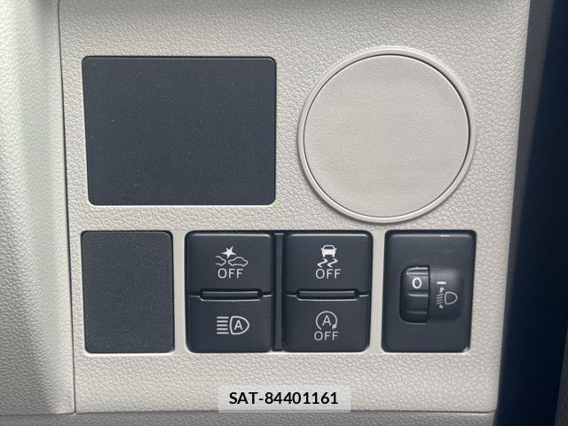 Daihatsu TANTO 2017-08 8038654-21