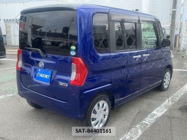 Daihatsu TANTO 2017-08 8038654-4