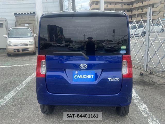 Daihatsu TANTO 2017-08 8038654-5