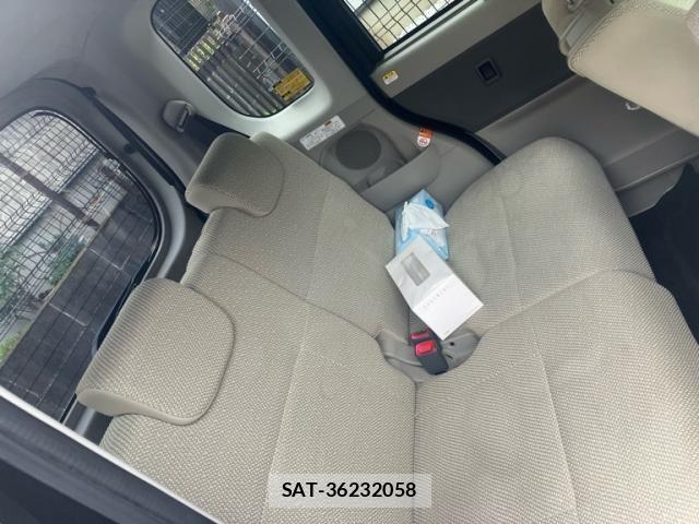 Daihatsu TANTO 2015-07 8038659-12