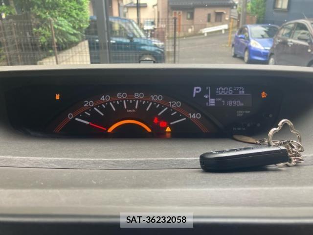 Daihatsu TANTO 2015-07 8038659-16