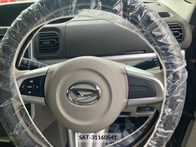 Daihatsu TANTO 2013-11 8038663-18