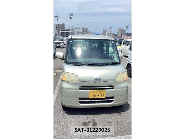 Daihatsu TANTO 2009-11 8038678-0