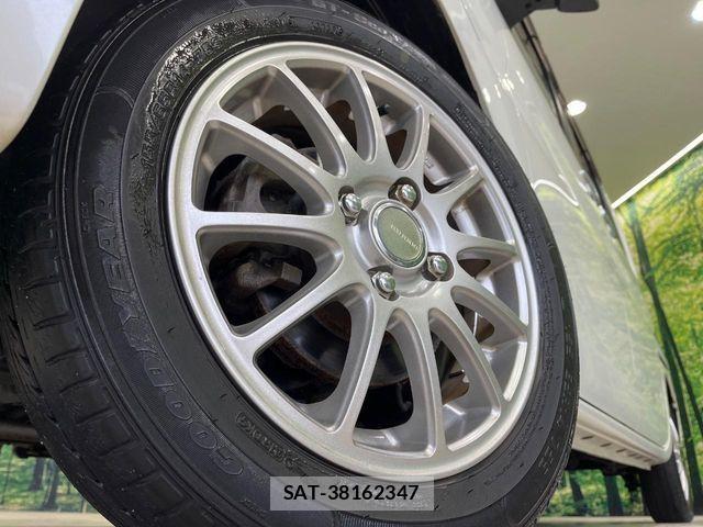 Daihatsu TANTO 2014-11 8038656-12