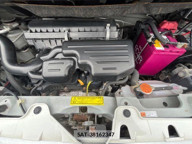 Daihatsu TANTO 2014-11 8038656-17