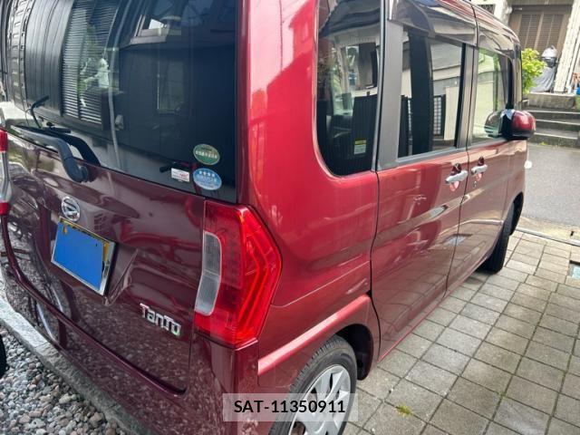 Daihatsu TANTO 2015-09 8038658-2