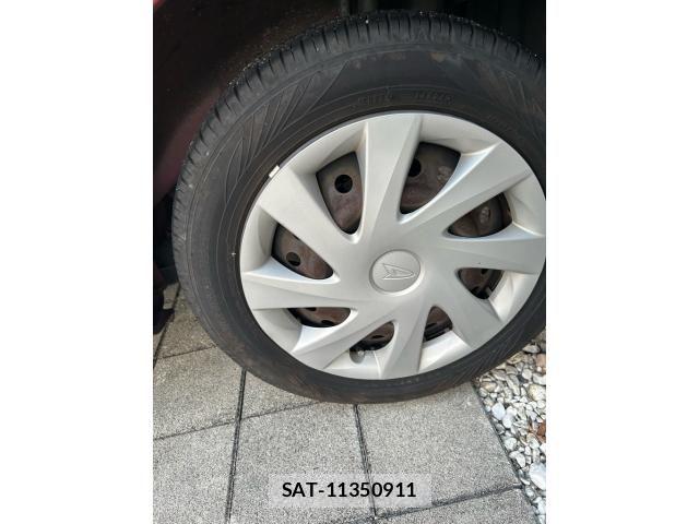 Daihatsu TANTO 2015-09 8038658-6