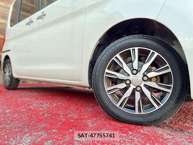 Daihatsu TANTO 2019-06 8038646-26