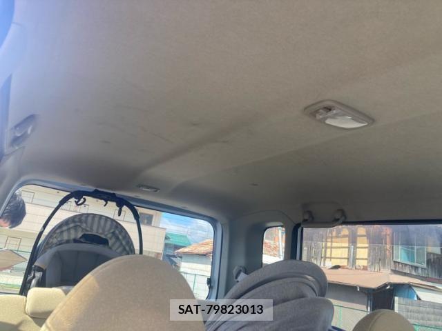Daihatsu TANTO 2004-06 8038677-8