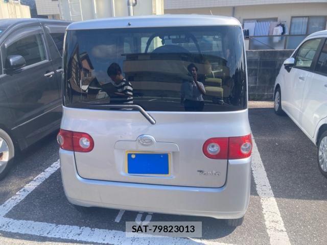 Daihatsu TANTO 2004-06 8038677-2