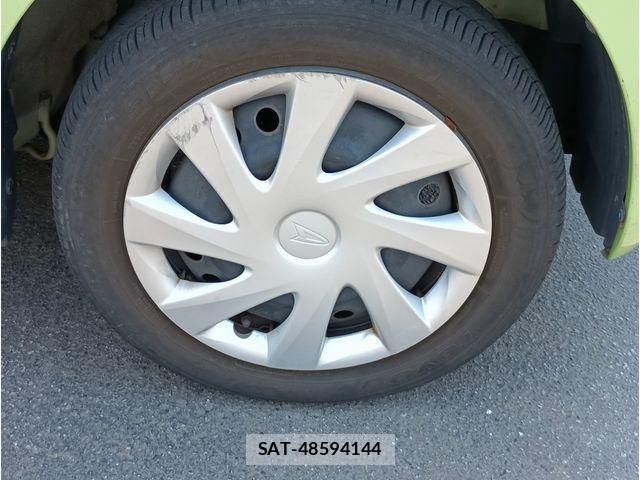 Daihatsu TANTO 2012-02 8075856-24