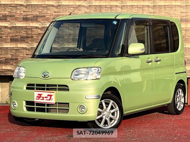 Daihatsu TANTO 2011-08 8075852-0