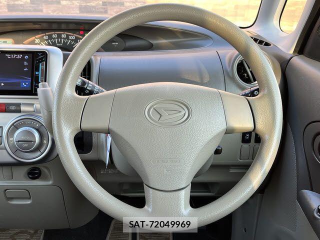 Daihatsu TANTO 2011-08 8075852-13