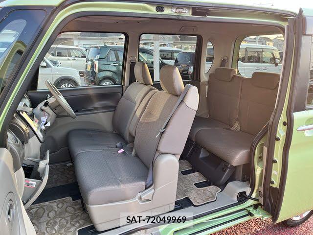 Daihatsu TANTO 2011-08 8075852-24