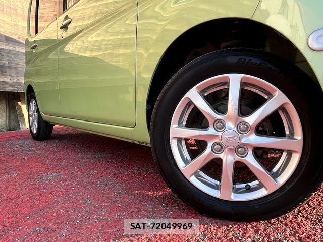 Daihatsu TANTO 2011-08 8075852-26