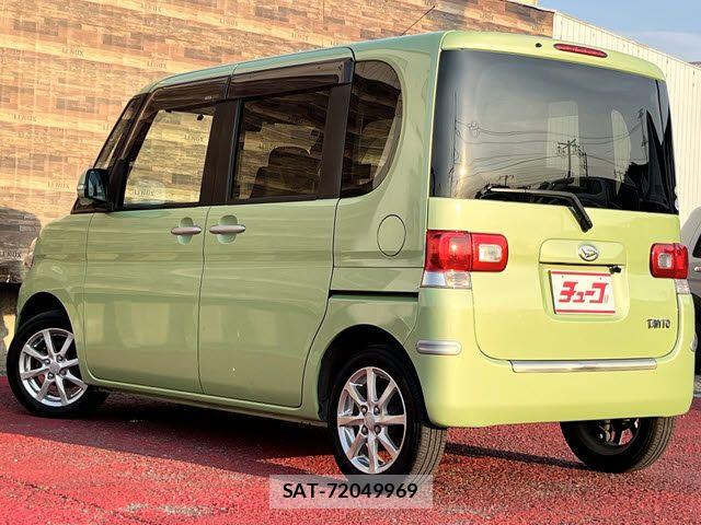 Daihatsu TANTO 2011-08 8075852-8
