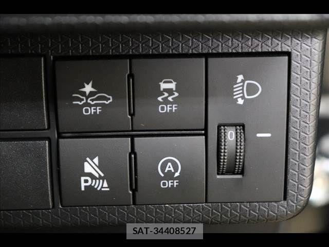 Daihatsu TANTO 2025-06 8075849-4