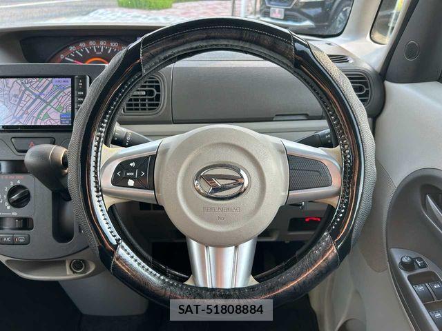 Daihatsu TANTO 2016-02 8075853-9