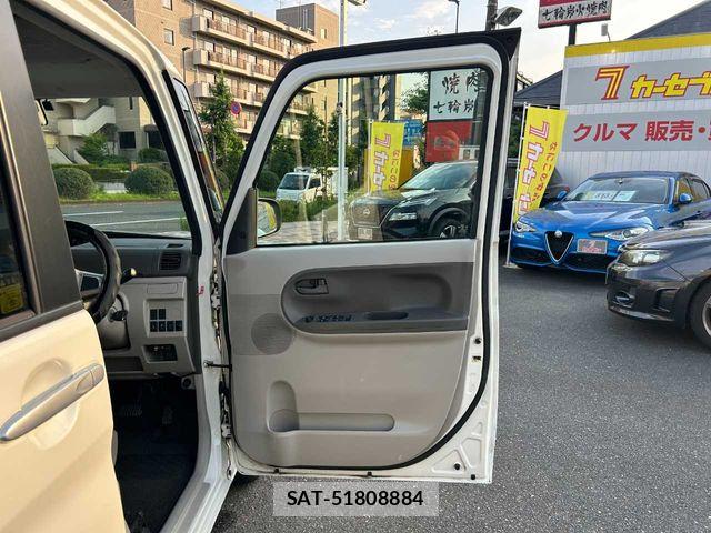 Daihatsu TANTO 2016-02 8075853-16