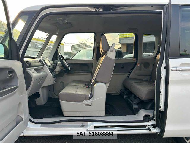 Daihatsu TANTO 2016-02 8075853-21